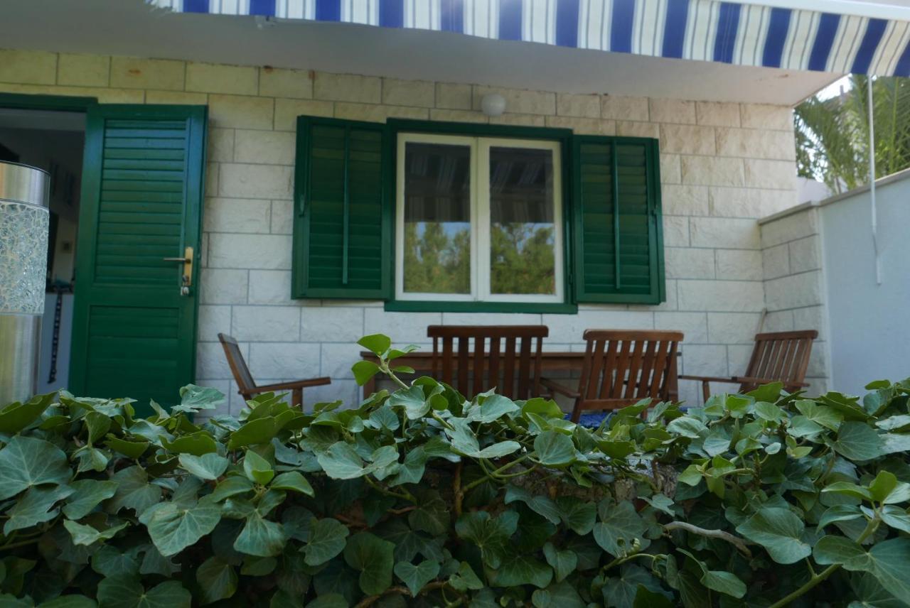 Vacation House "Pave" Povlja  Zewnętrze zdjęcie