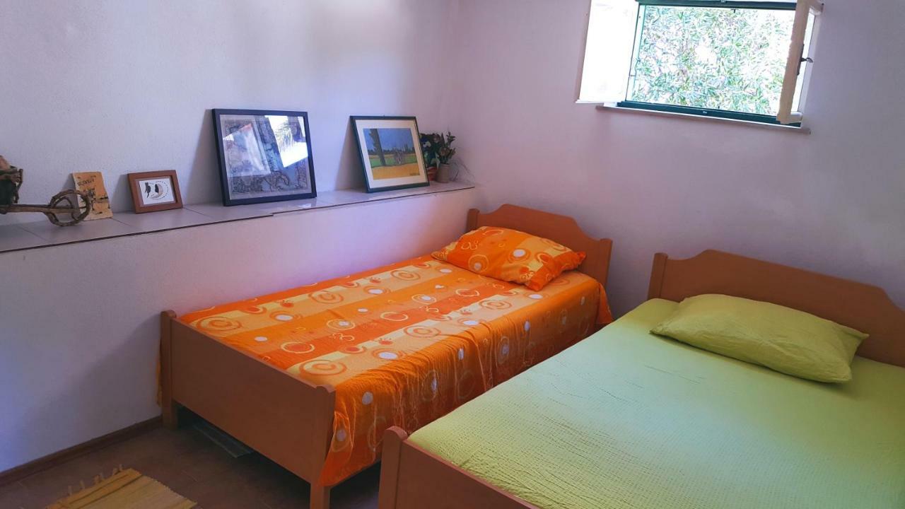 Vacation House "Pave" Povlja  Zewnętrze zdjęcie