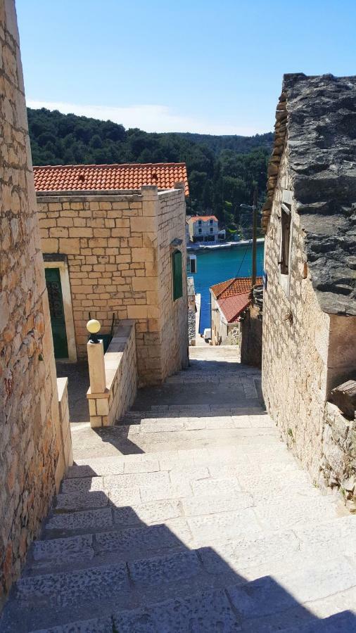 Vacation House "Pave" Povlja  Zewnętrze zdjęcie